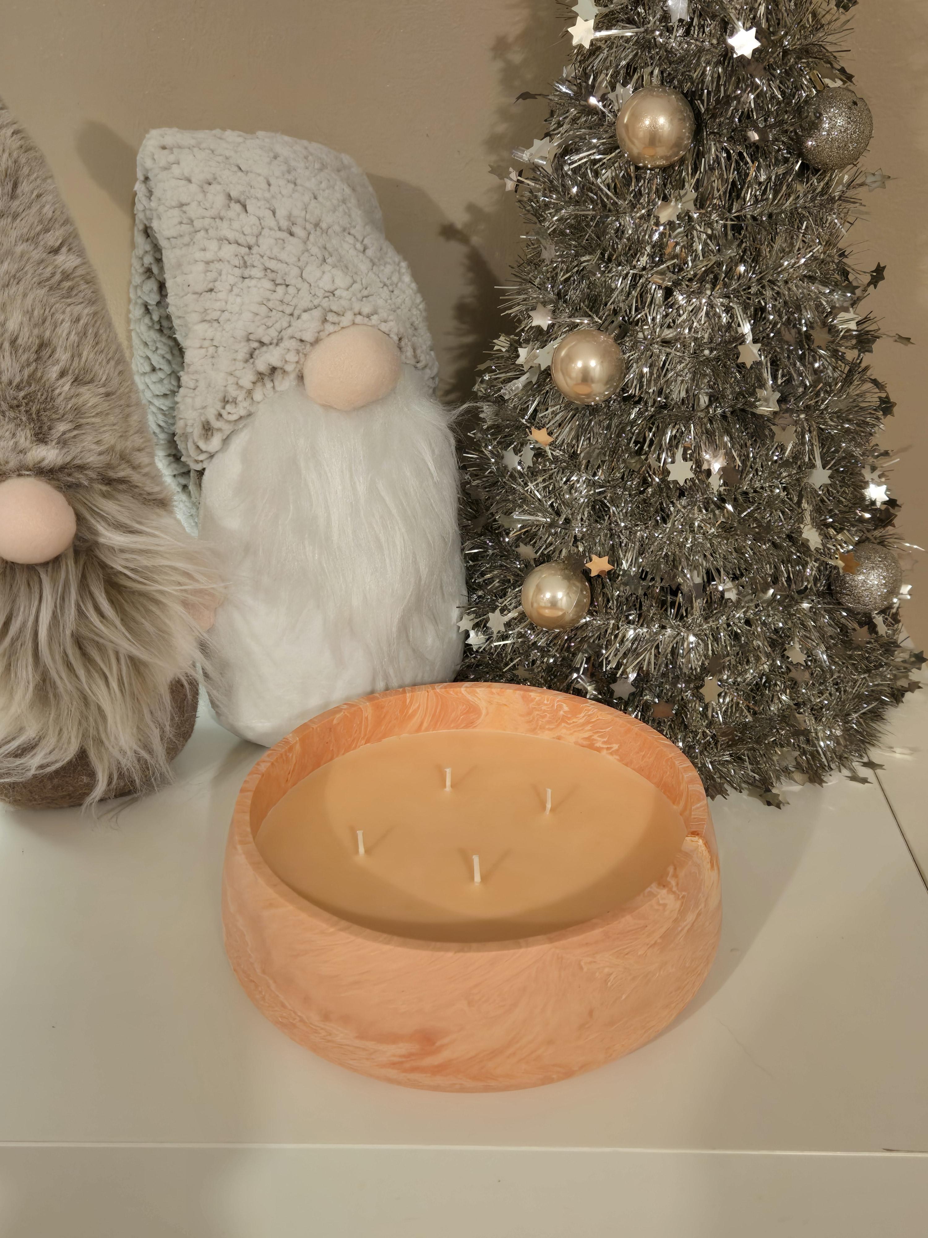 Beautiful Peach Marble style handmade pot, filled with a Mango Fizz Soy Candle