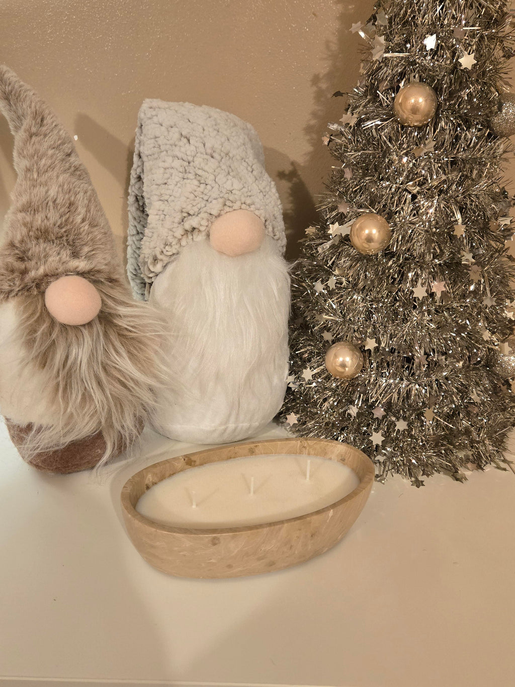 A beautiful stone effect oval handmade pot, lovingly filled with our Coconut Scent soy wax, releasing a gently, creamy coconut aroma perfect for calm, cosy moments.