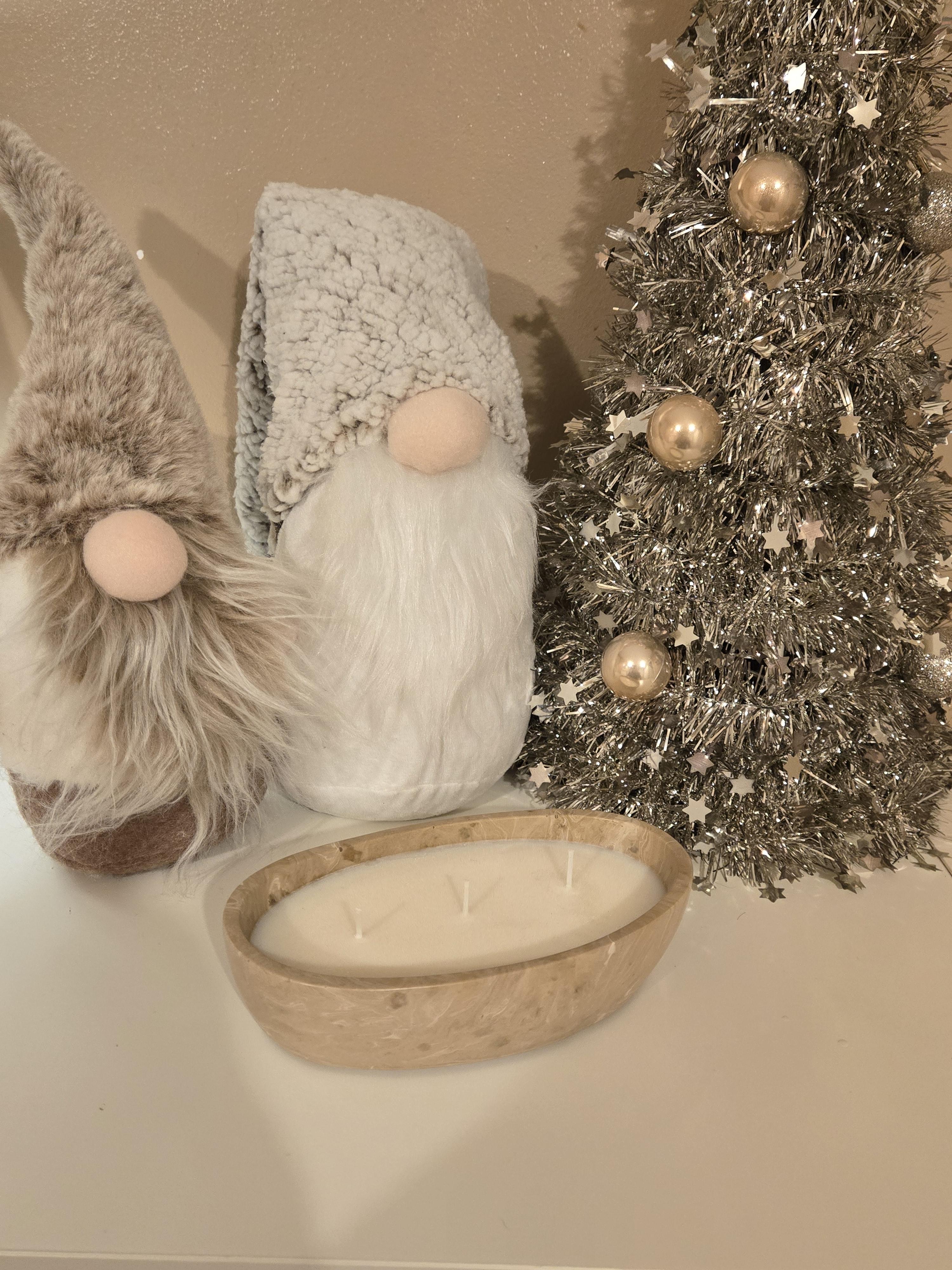 A beautiful stone effect oval handmade pot, lovingly filled with our Coconut Scent soy wax, releasing a gently, creamy coconut aroma perfect for calm, cosy moments.